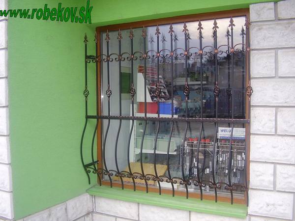 Kovová mreža na mieru – realizácia ROBEKOV, fotografia 19