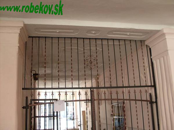 Kovová mreža na mieru – realizácia ROBEKOV, fotografia 7