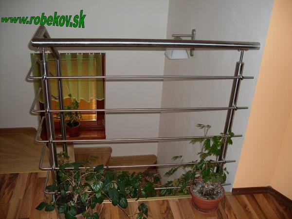 Nerezový výrobok na mieru – realizácia ROBEKOV, fotografia 21