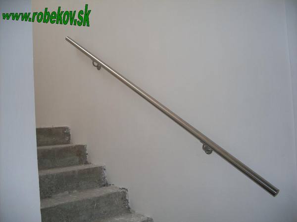 Nerezový výrobok na mieru – realizácia ROBEKOV, fotografia 37